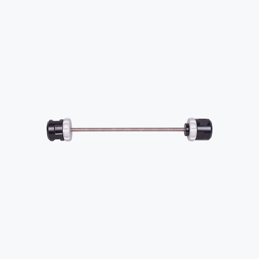 Suzuki V-Strom 800DE front axle slider detail