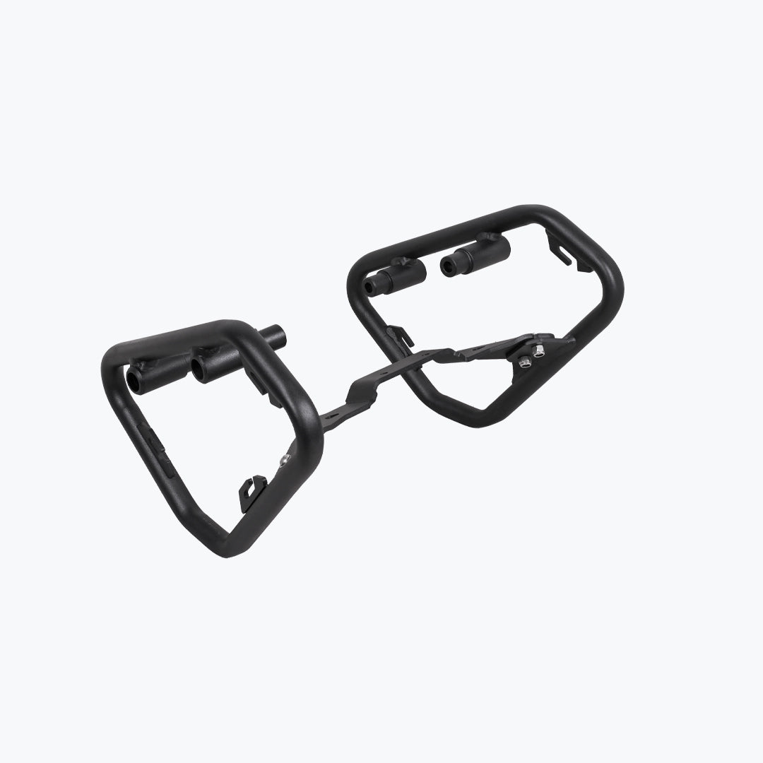 Triumph Tracker 400 saddlebag support stay detail - MotoCo Motorcycles