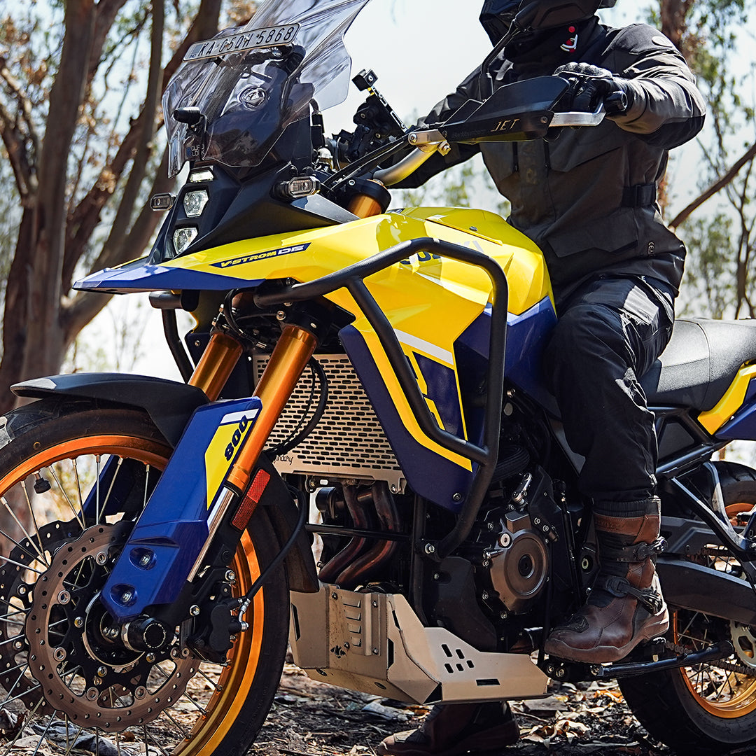 Suzuki V-Strom 800DE crash guard close-up detail