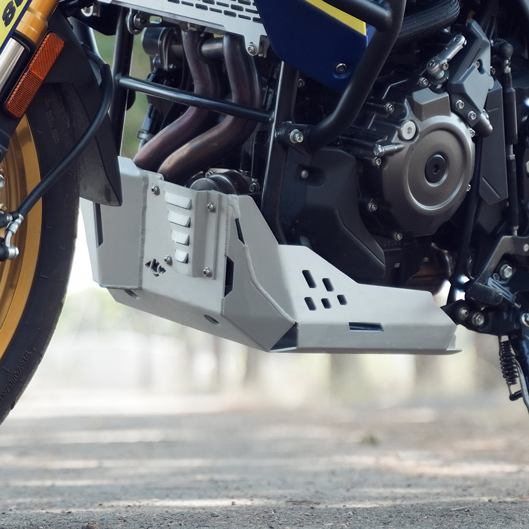 Suzuki V-Strom 800DE bash plate installed silver