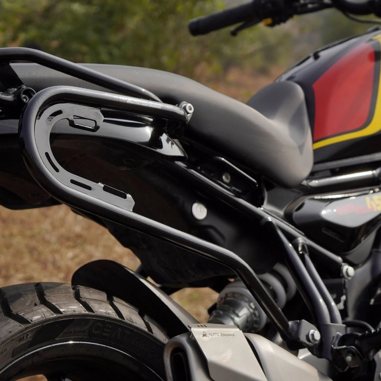 Saddle Stay for Royal Enfield Guerrilla 450 – Black